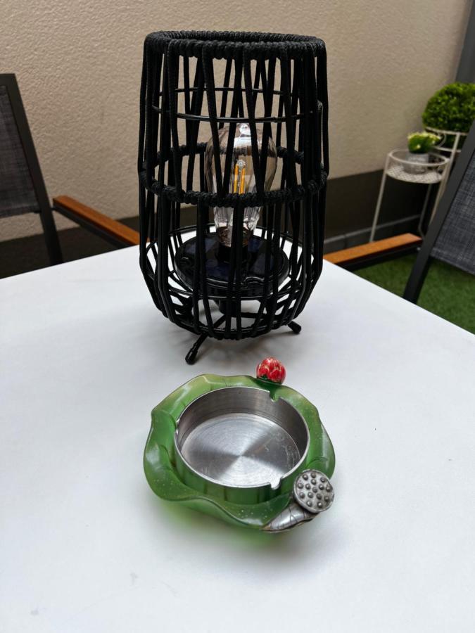 Modern cozy studio with backyard Antwerpia Zewnętrze zdjęcie